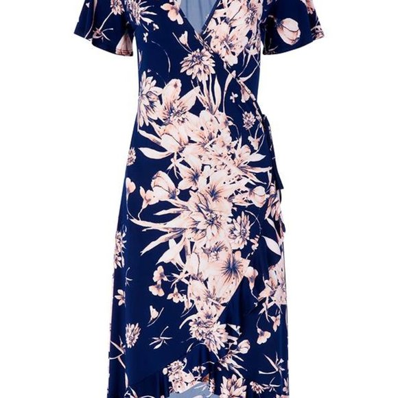 Plus Size Floral Print Wrap Dress - Picture 4 of 5